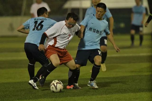 俱乐部杯-于德豪14+9山东力克广厦 布朗26分